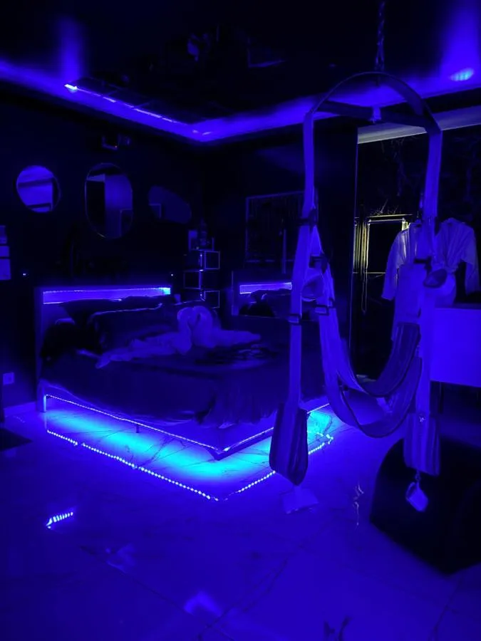 Hotel para 2 personas, con jacuzzi y terraza - 1