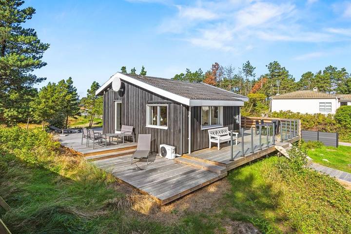 Villa für 4 Personen, mit Balkon/Terrasse und Whirlpool sowie Sauna auf Rømø