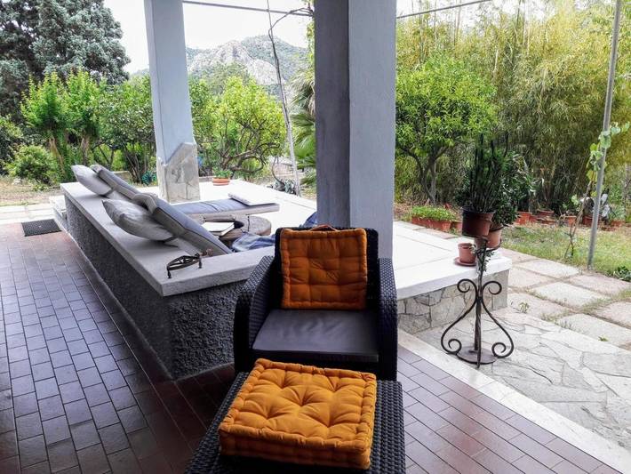 Apartamento de vacaciones para 3 personas, con jardín y vistas - 1