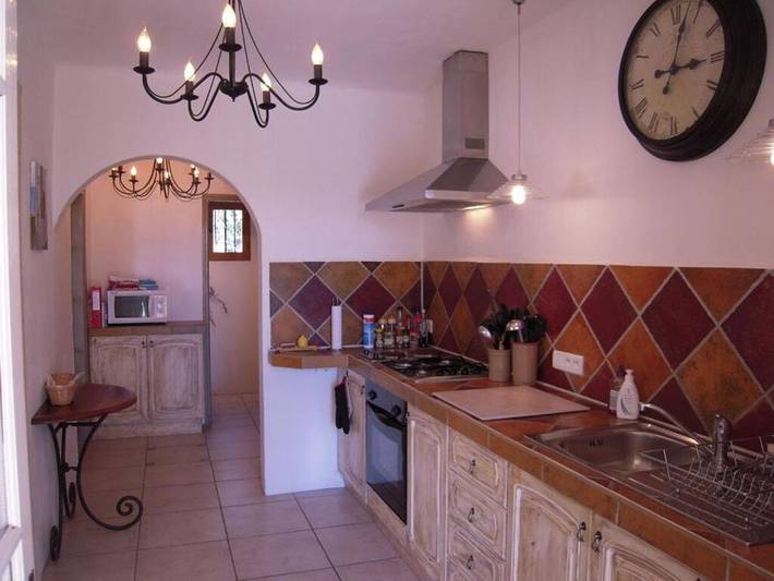 Apartamento de vacaciones para 10 personas, con jardín y piscina - 1