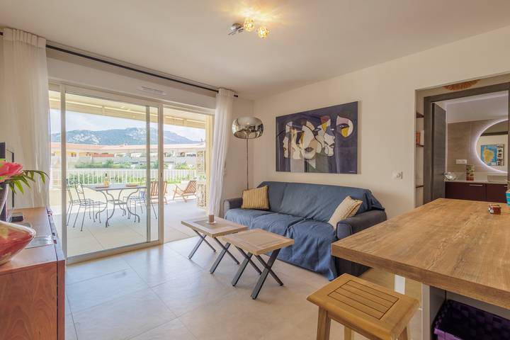 Apartamento entero, Le Palmier - Plage à 5 min, vue mer et montagne in Sant Ambroggio, Lumio