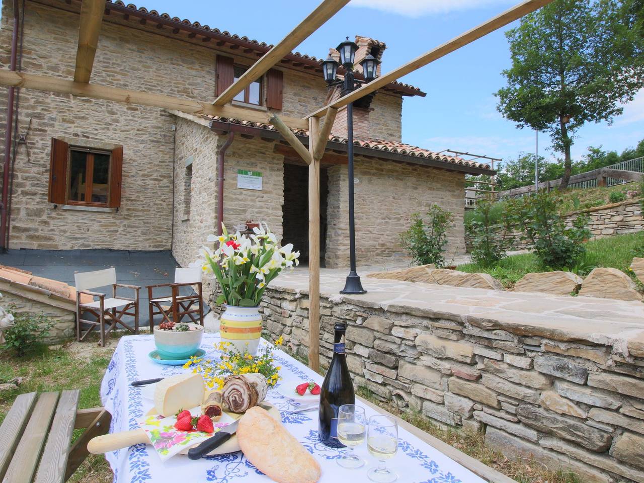 Casale nelle Marche con piscina e vista in Mercatello sul Metauro, Valle del Metauro
