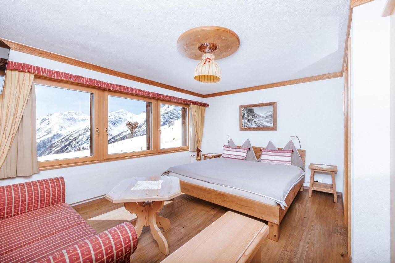 Double Room North in Lauchernalp (Wiler), Wiler