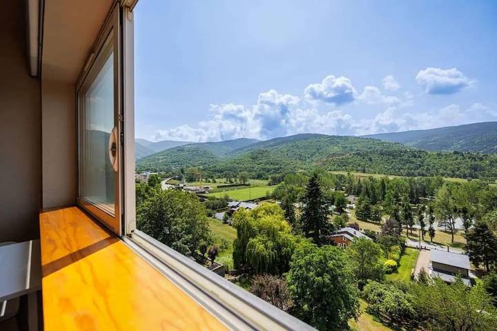 Appartement de vacances pour 5 personnes, avec Terrasse ainsi que Vue et Vue sur le lac