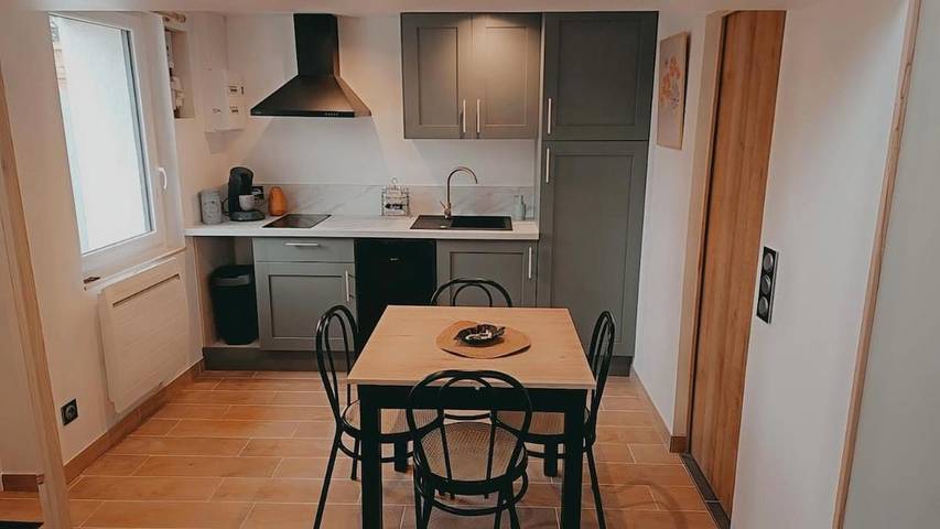 Location de vacances pour 4 personnes, avec terrasse et jardin, animaux acceptés à Saran - 3