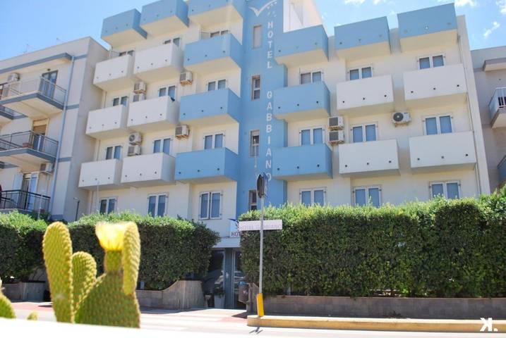 Hôtel pour 2 personnes, avec Balcon ainsi que Terrasse et Vue à Mola di Bari