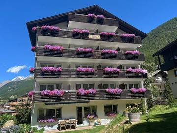 Hotel für 2 Personen, mit Sauna und Garten sowie Ausblick, mit Haustier in Zermatt