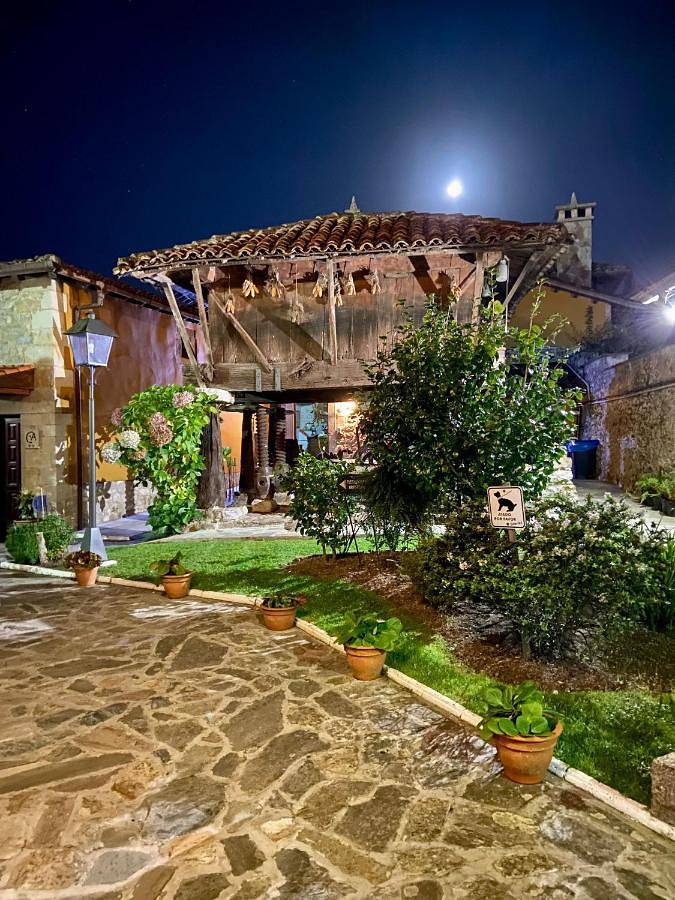 Apartamento de vacaciones para 2 personas, con jardín en Costa Oriental Asturiana - 2