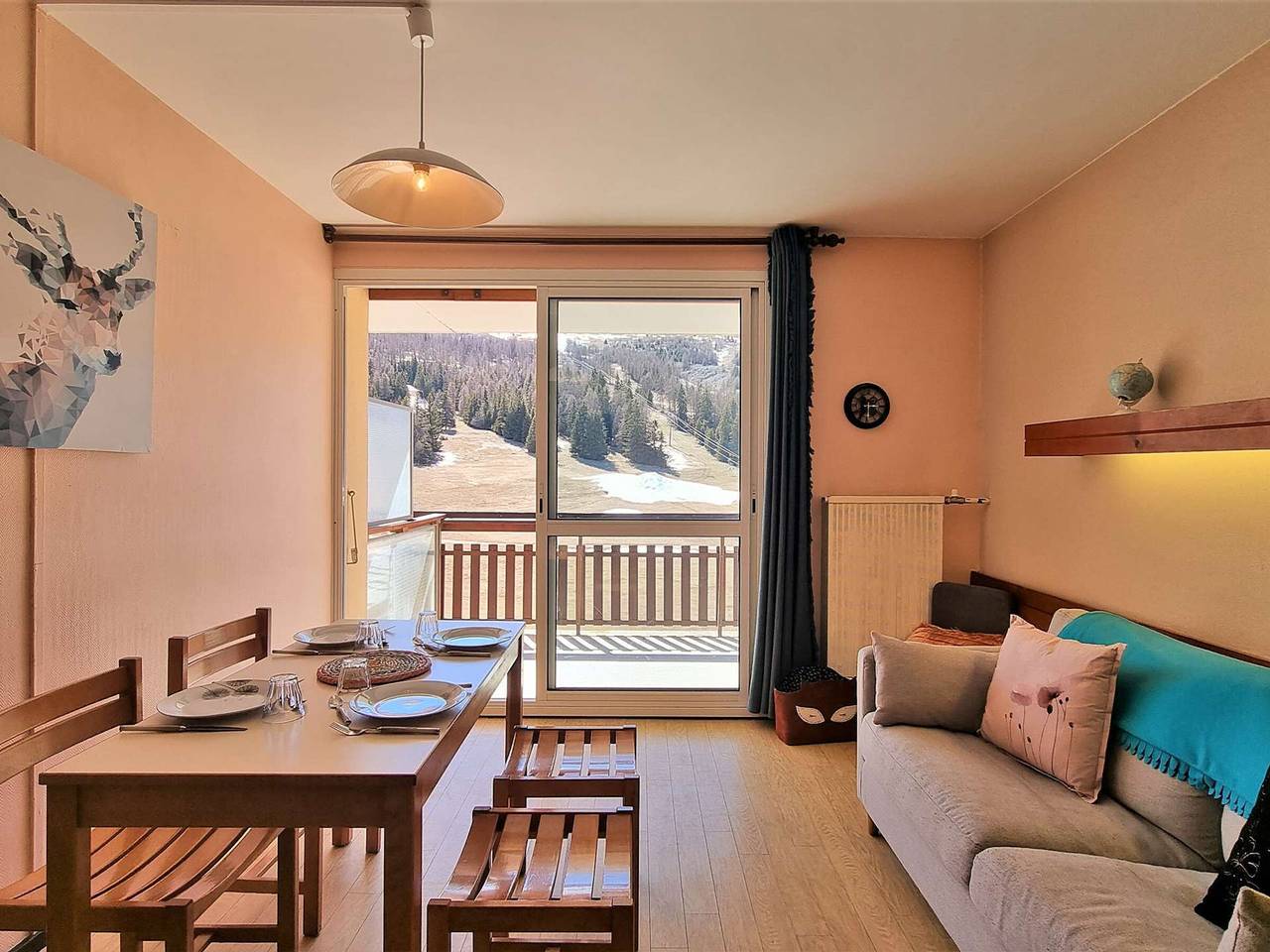 Appartement entier, Studio cozy au pied des pistes avec Wifi – Capacité 4 personnes in Saint-Étienne-en-Dévoluy, Le Dévoluy