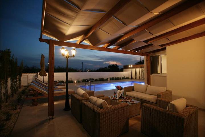 Villa for 7 people, with Balcony and Terrace as well as Garden and Pool in Nissi Beach