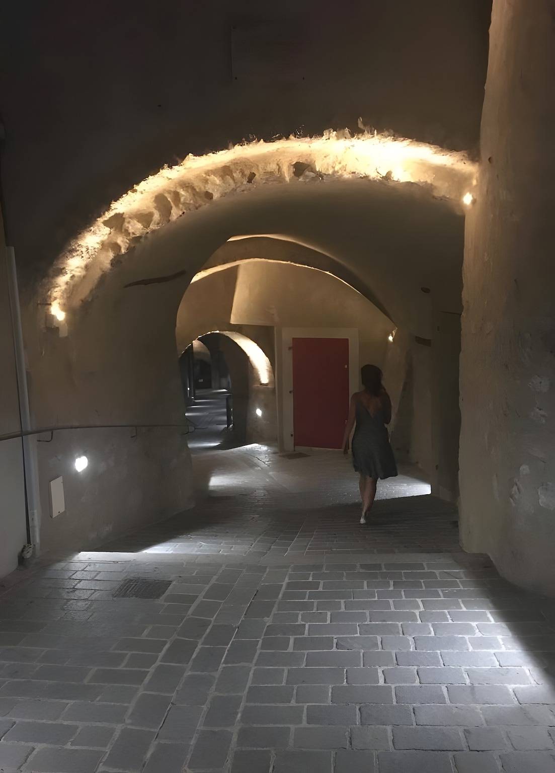 Apartamento entero, Apartamento 'Maison La Placette, Plan D'eau' con balcón, Wi-Fi y aire acondicionado in Sisteron, Forcalquier region