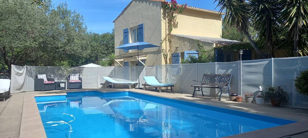 Location de vacances pour 6 personnes, avec Jardin à Marseille