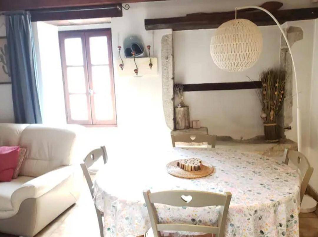 Two-Bedroom House in Vesc, Région de nyons