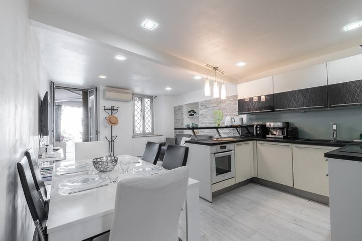 Ferienwohnung für 5 Personen, mit Garten in Nizza