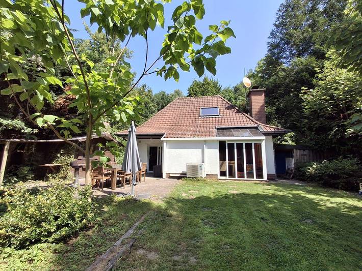 Ferienhaus für 8 Personen, mit Terrasse und Garten - 1