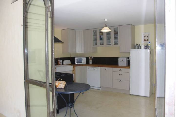 Gîte pour 17 personnes, avec jardin à Chantemerle-lès-Grignan - 2