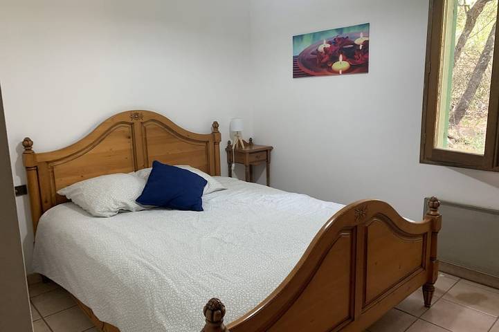 Location de vacances pour 8 personnes, avec jardin et terrasse à Saint-Maximin-la-Sainte-Baume - 2