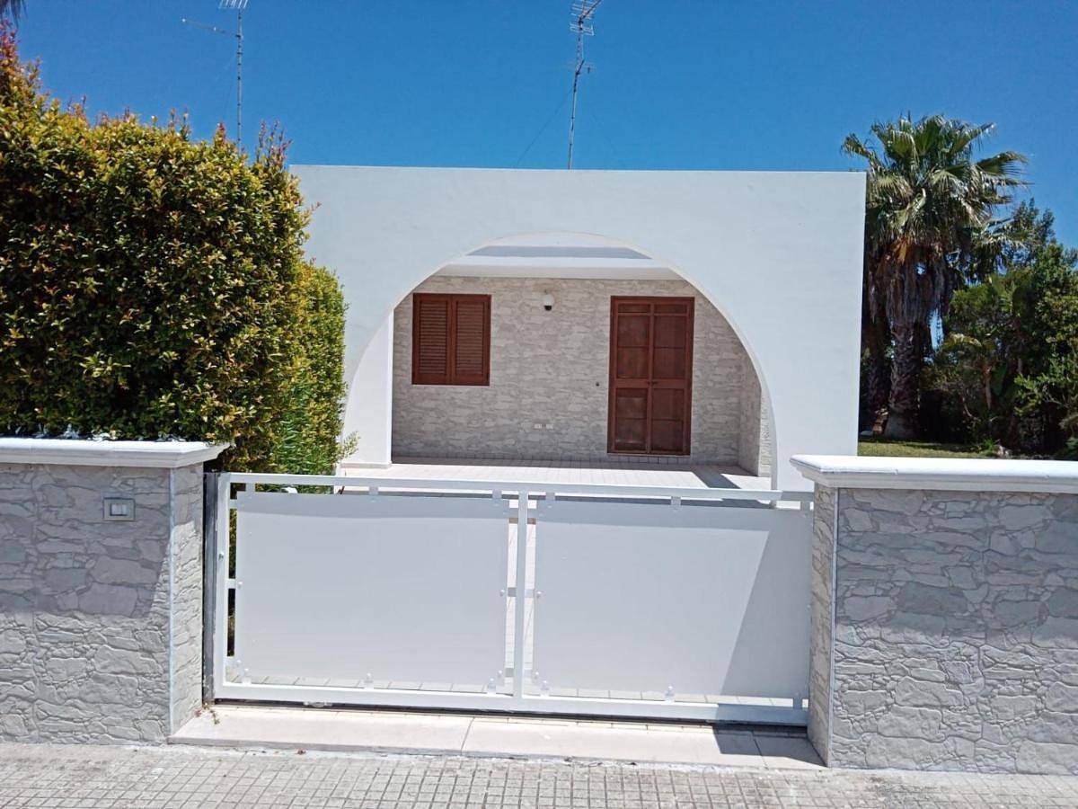 Two-Bedroom Villa in Torre dell'Orso, Melendugno