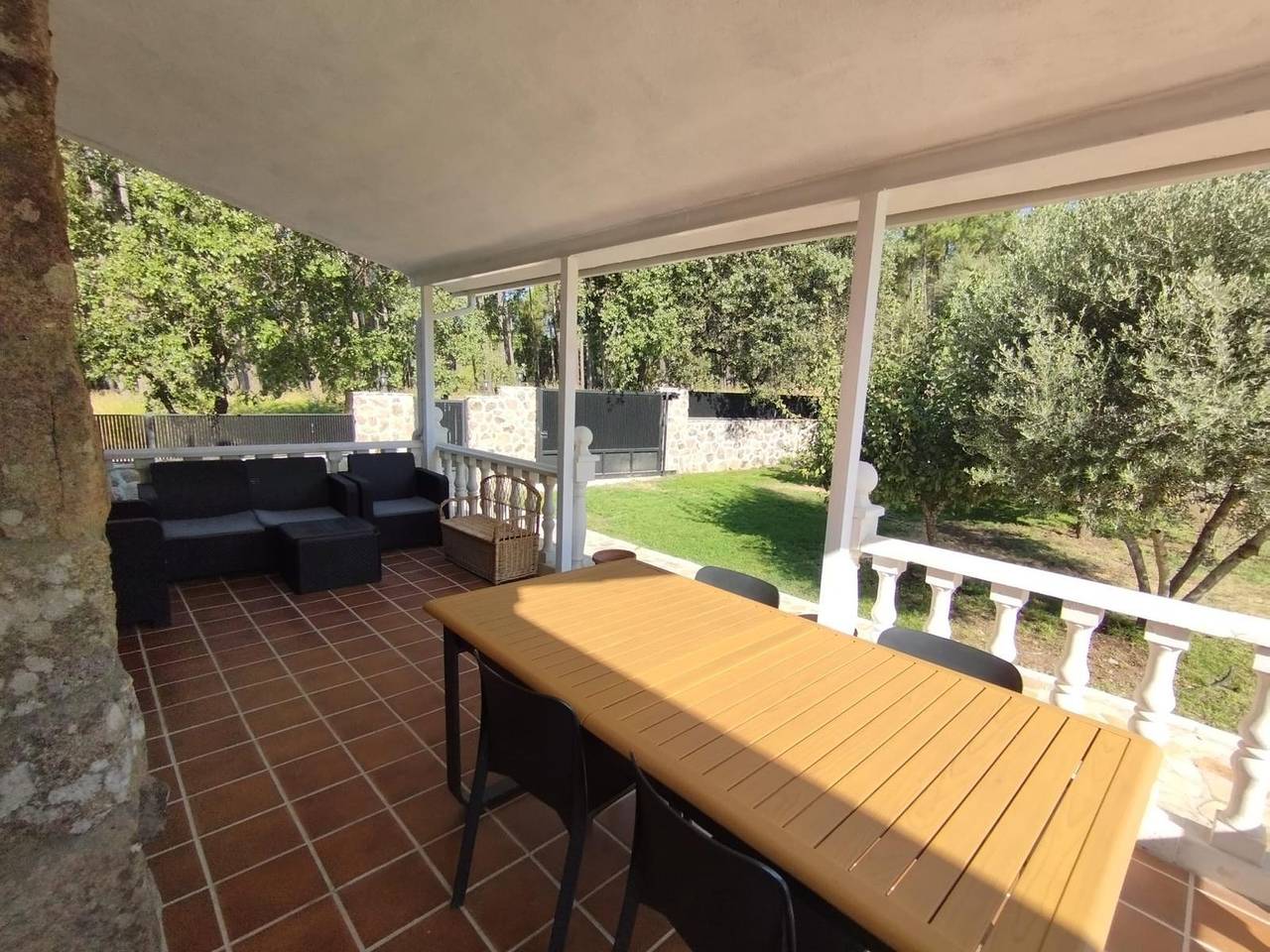 Casa Rural 'Los Pinos' mit Bergblick, privatem Pool und Wlan in La Adrada, Ávila und Umgebung