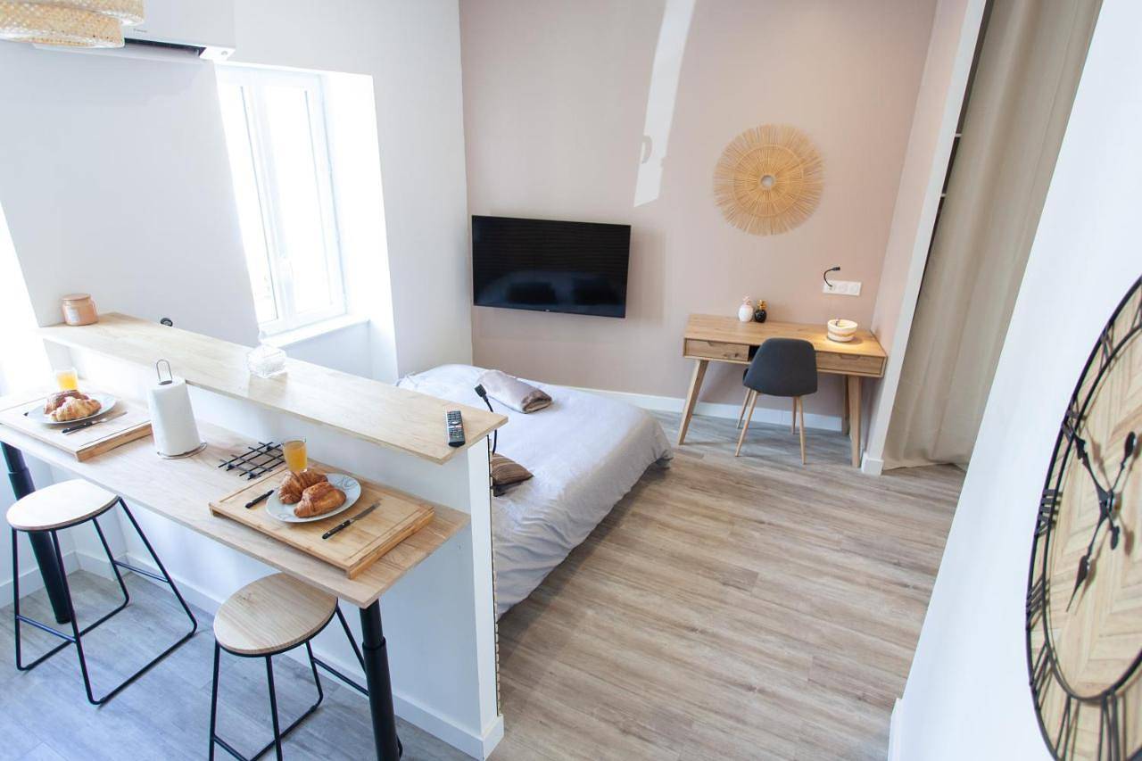 Appartement entier, One-Bedroom Apartment in Valence-sur-Baïse, Gers