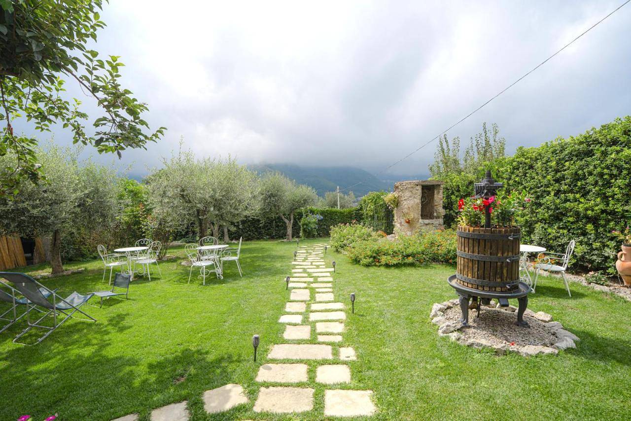 Tramonti Divini - Amalfi Coast Country House in Tramonti, Monti Lattari