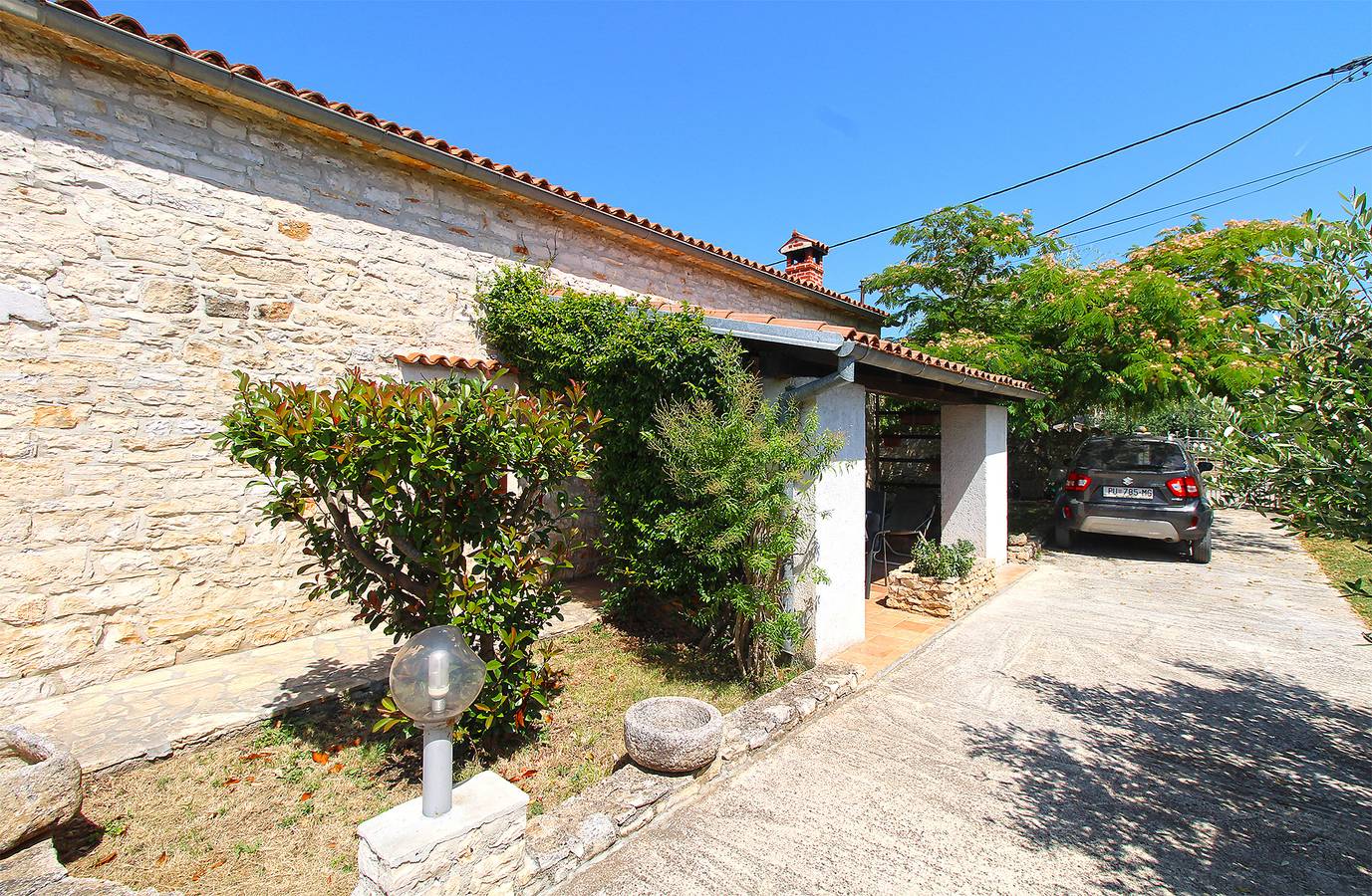 Ferienhaus für 6 Personen mit Terrasse in Sisan, Südküste Istrien