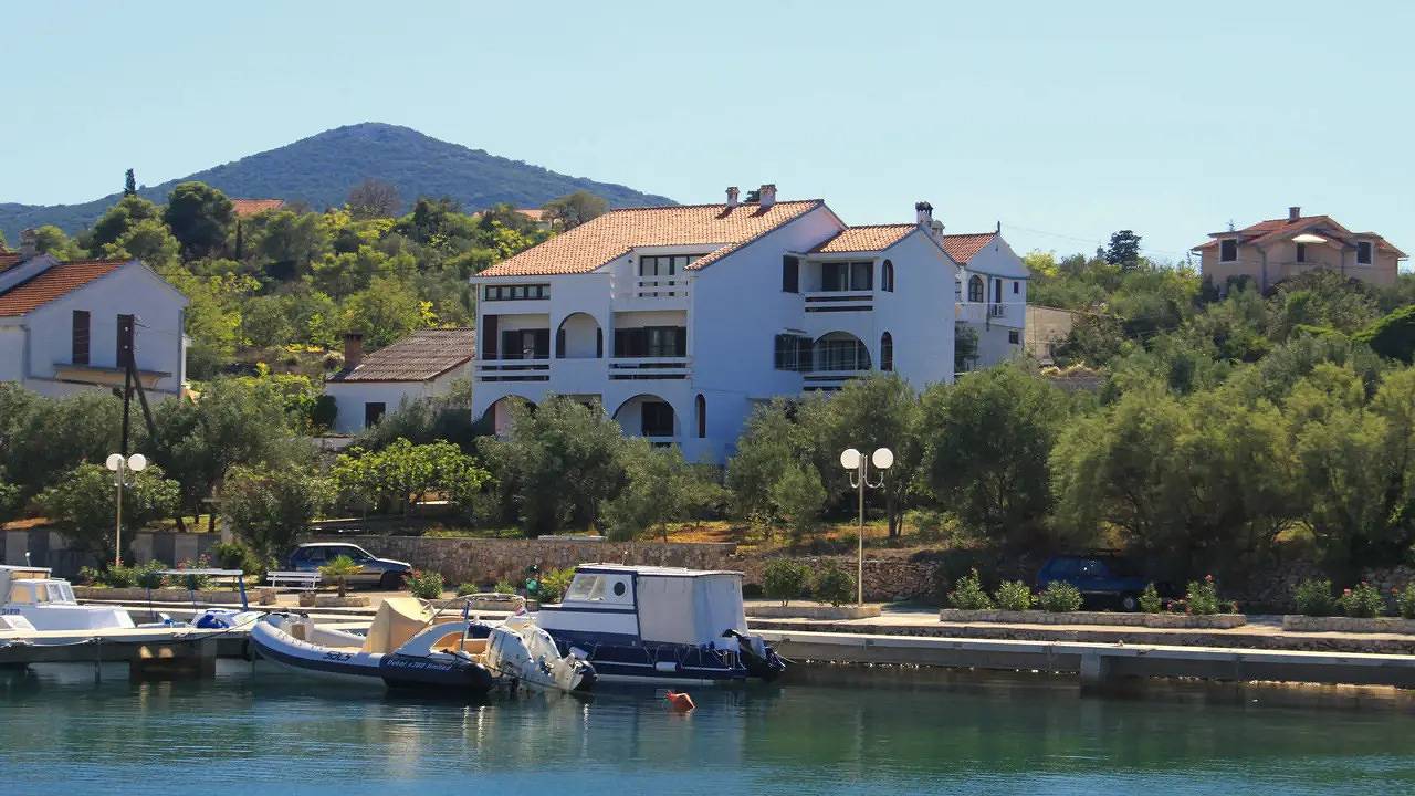Cijeli apartman za odmor, Ferienwohnung für 5 Personen (62 m²) in Lukoran in Lukoran, Otok Ugljan
