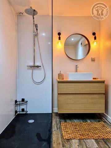 Gîte pour 4 Personnes dans Féron, Avesnes-sur-Helpe, Photo 4