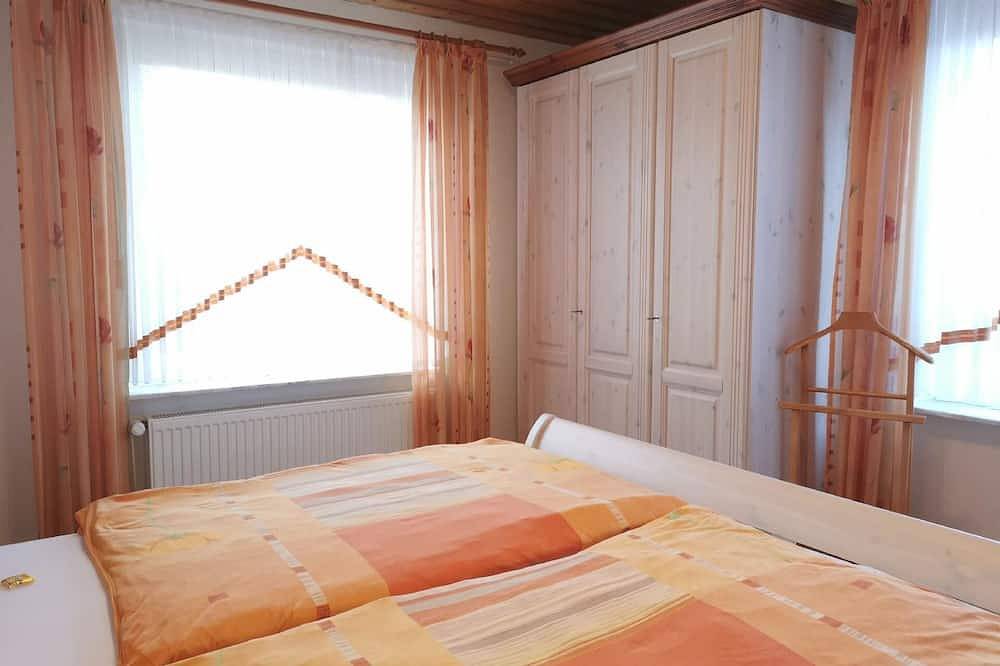 Ganze Wohnung, Ferienwohnung Wiesmoor für 1 - 4 Personen mit 3 Schlafzimmern - Ferienwohnung in Ein- oder Mehrfamil in Wiesmoor, Landkreis Aurich