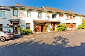 Hôtel pour 3 personnes, avec jardin et vue, animaux acceptés à Saint-Gervais-d'Auvergne