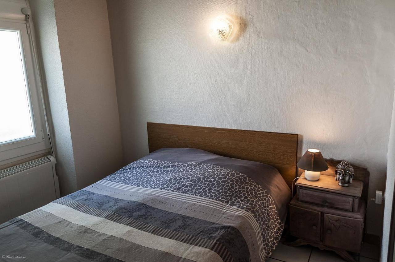 Appartement entier, One-Bedroom Apartment in Allègre-les-Fumades, Région d'Alès