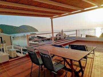 Chambre d’hôte pour 4 personnes, avec terrasse, animaux acceptés à Lipari
