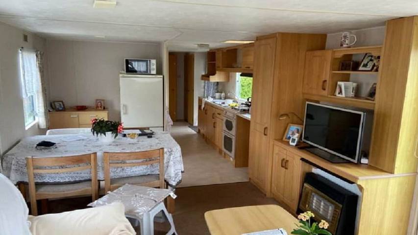 Camping für 7 Personen, mit Garten und Sauna in der Eifel - 4