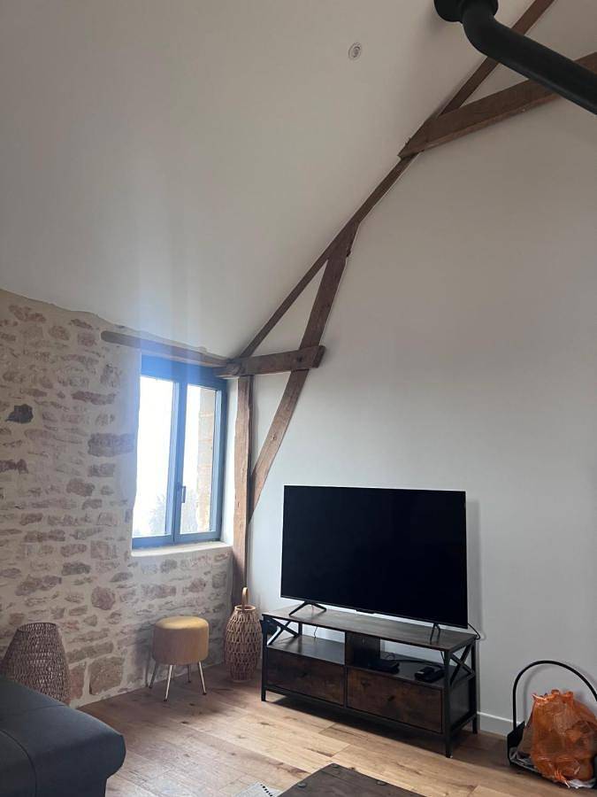 Location de vacances pour 6 personnes, avec terrasse et jardin à Simeyrols - 3