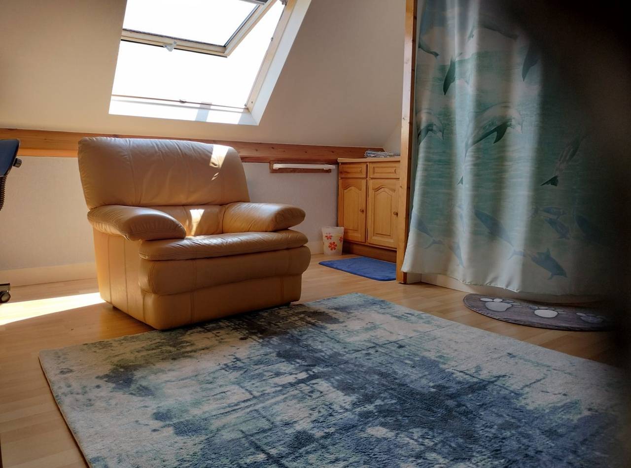 Appartement entier, Gite avec piscine couverte et chauffée à partir de mars + spa 37° in La Pernelle, Région de Cherbourg