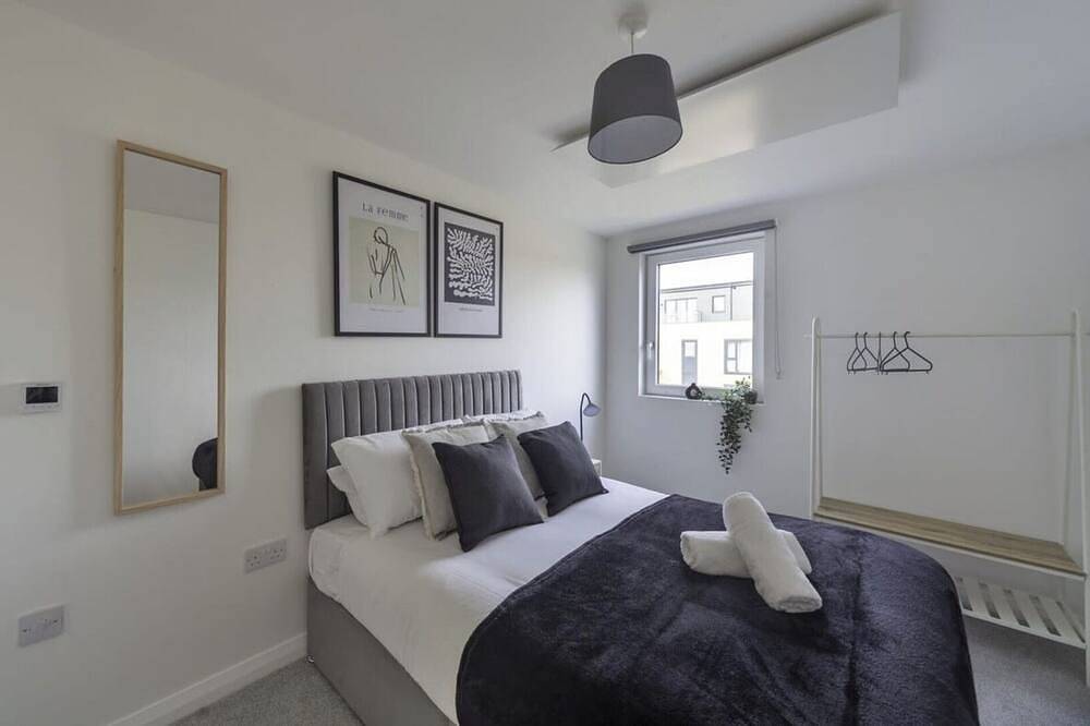 Appartement entier, Stylish and Modern Flat 2 Min Walk to Ashford Outlet in Ashford, Région d'Ashford