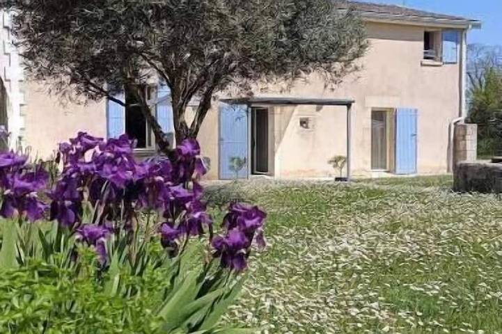Gîte pour 6 personnes, avec Jardin