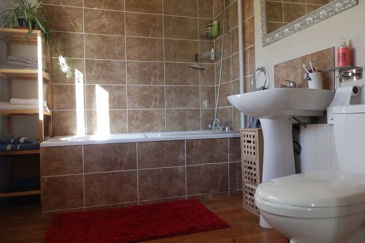 Gîte pour 4 personnes, avec jardin à Montazels - 4