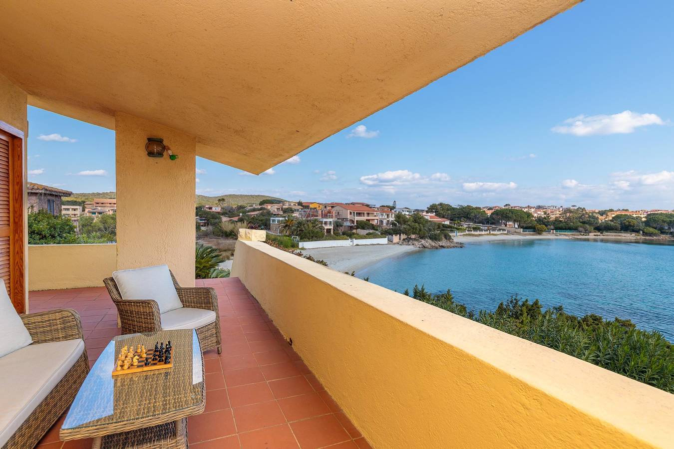 Villa Oleandri 50m From Seashore in Quinta Spiaggia, Golfo Aranci