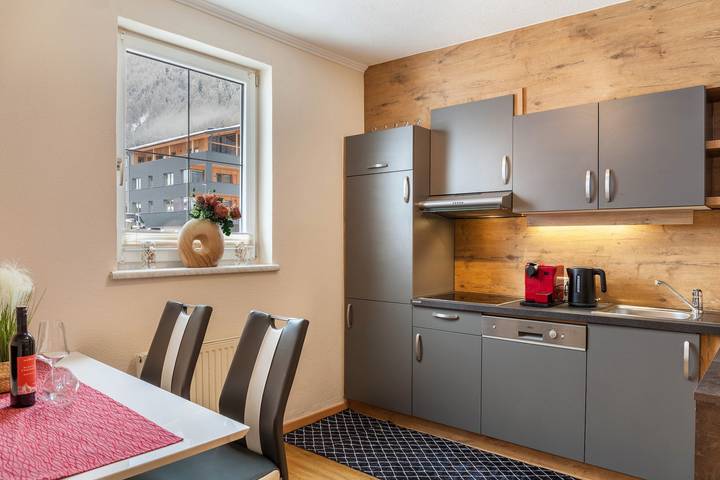 Ganze Wohnung, Apartment „Bergtraum Ried – Typ 1“ mit Bergblick, Gemeinschaftsgarten und Wlan in Glockturmkamm, Ried im Oberinntal