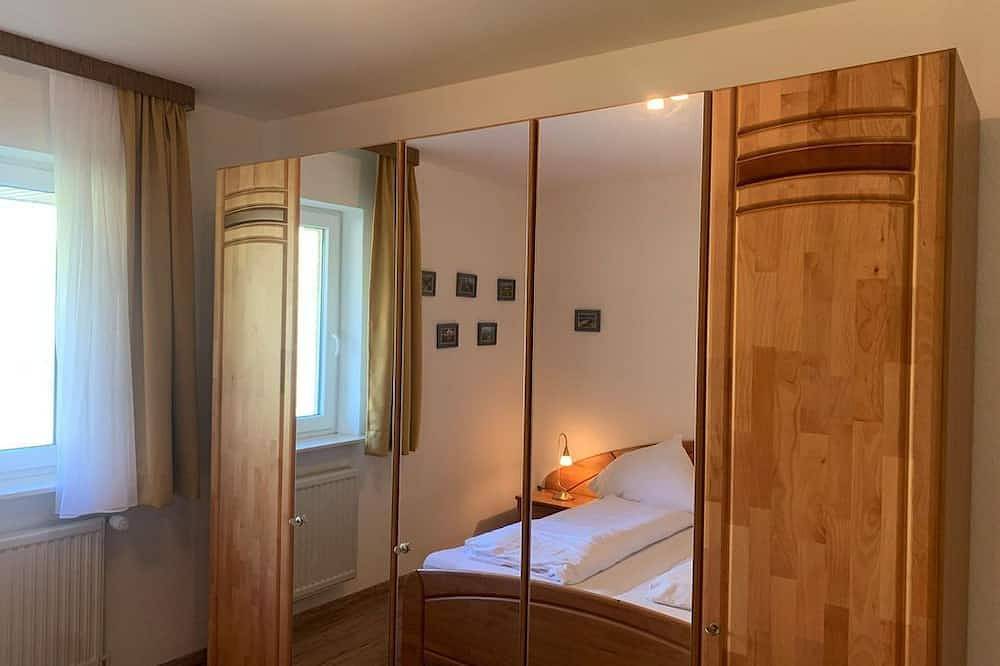Ganze Wohnung, Haus Hooge - Ferienwohnung Nr. 02 - Haus Hooge in St. Peter-Ording, Eiderstedt