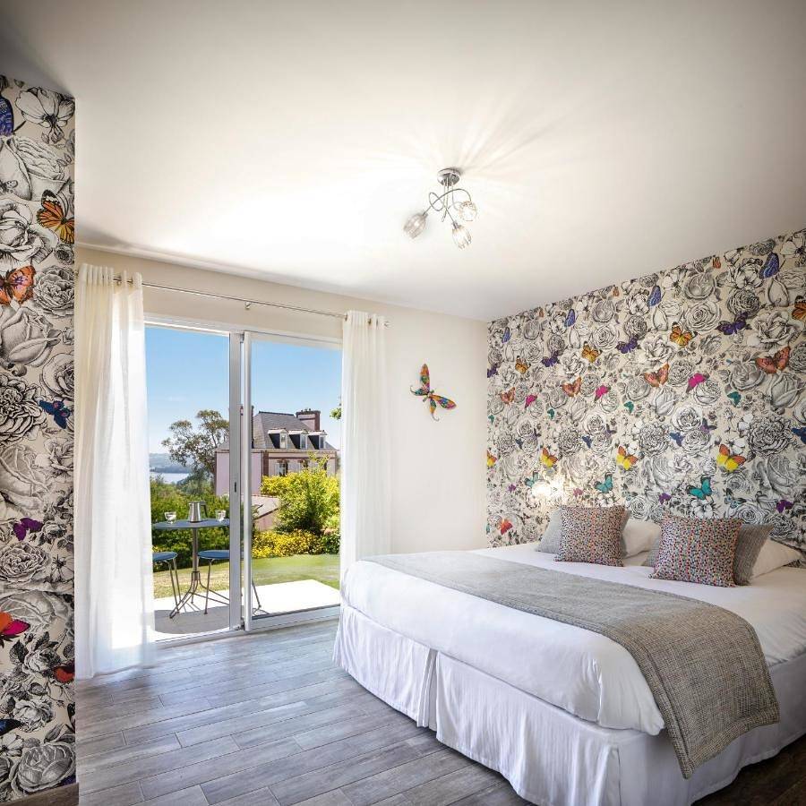 Hôtel Les Agapanthes-Logis Hôtel in Ploubazlanec, Côte de Goëlo