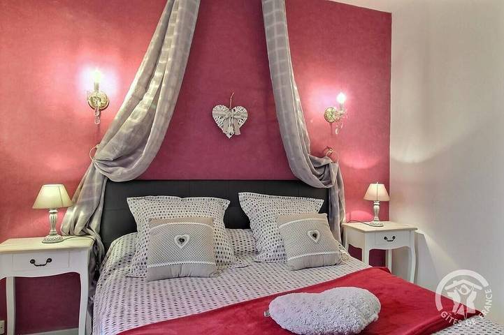 Location de vacances pour 5 personnes, avec terrasse et jardin à Pléhédel - 3