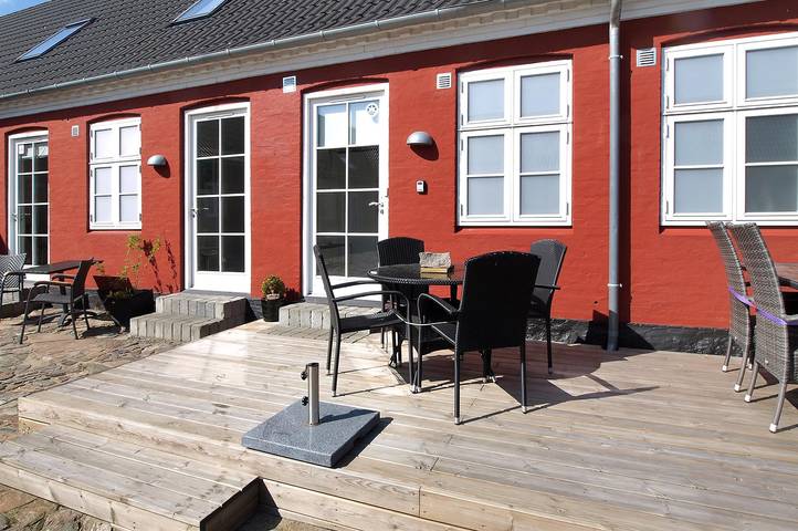 Ferienwohnung für 6 Personen, mit Terrasse in Aakirkeby