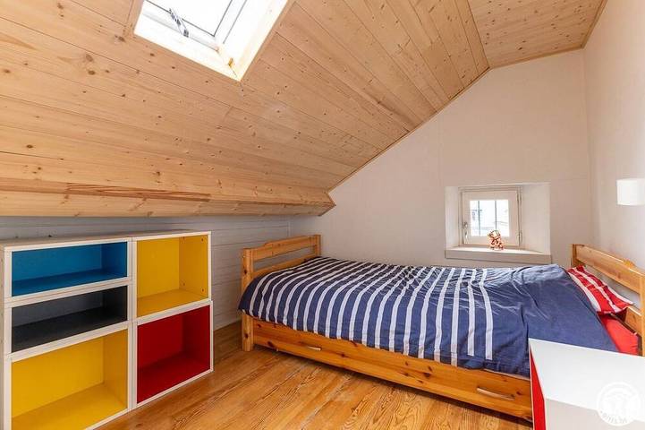 Location de vacances pour 3 personnes, avec balcon dans Office De Tourisme Besse - 3