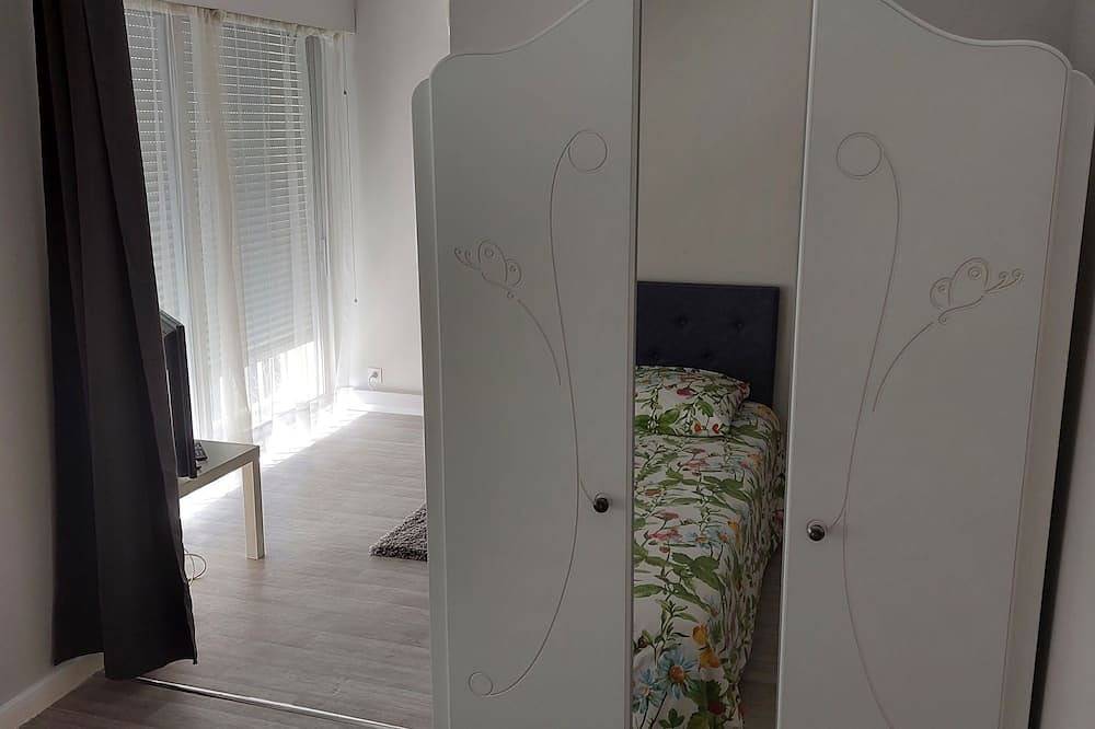 Apartamento entero, Studio type T2, hypercentre, furnished with air conditioning and parking in Gramat, Macizo Central