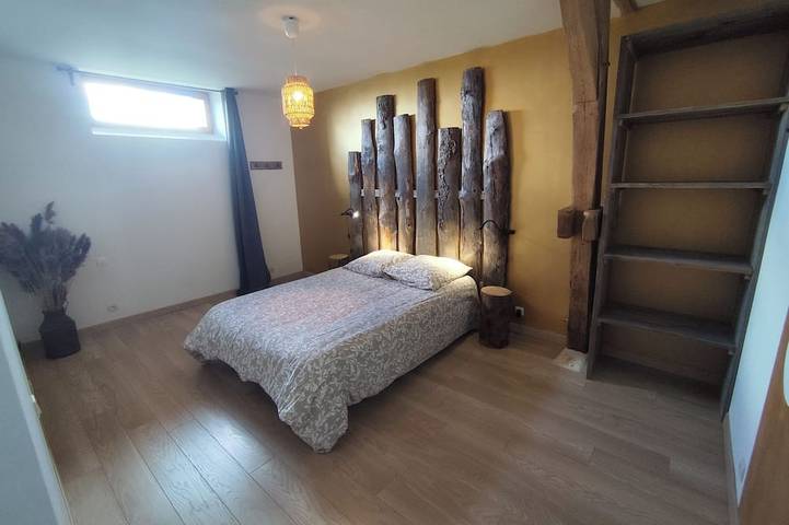Location de vacances pour 10 personnes, animaux acceptés à Saint-Léger-Vauban - 3