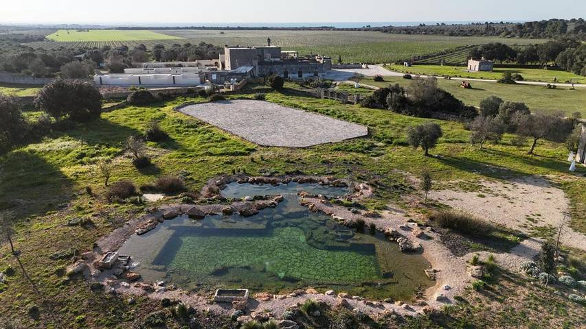Camping für 4 Personen, mit Garten und Pool sowie Ausblick im Salento
