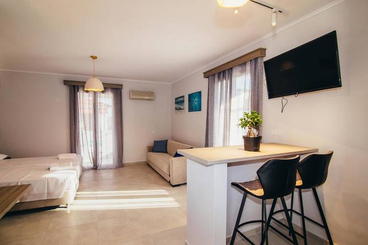 Appart’hôtel pour 3 personnes, avec vue ainsi que balcon et jardin