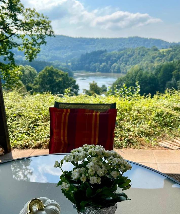 Ferienhaus für 5 Personen, mit Garten und Ausblick sowie Seeblick, mit Haustier in Rheinland-Pfalz - 2